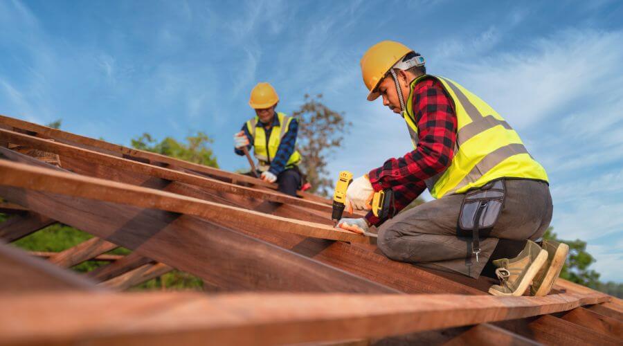 Professional Flat Roofing Installation services in Amesville, OH